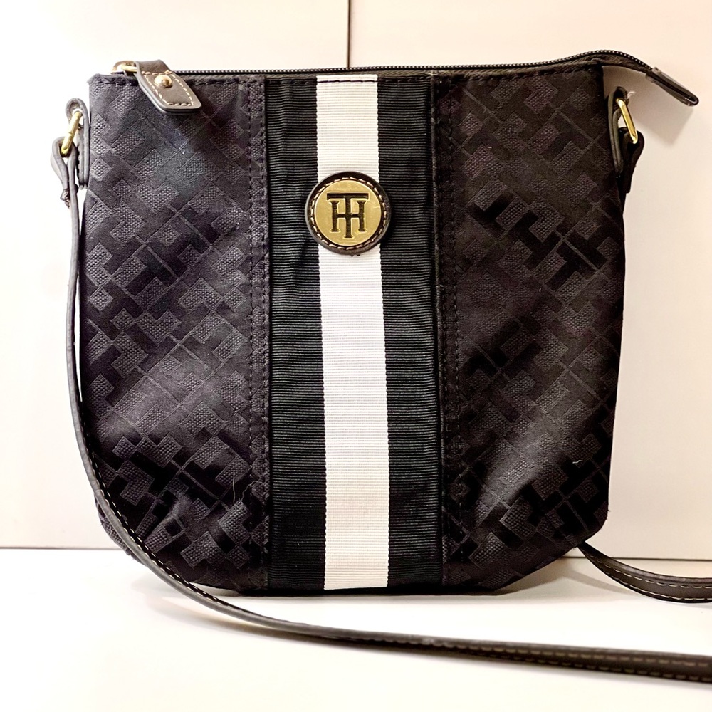 Tommy Hilfiger Crossbody Purse